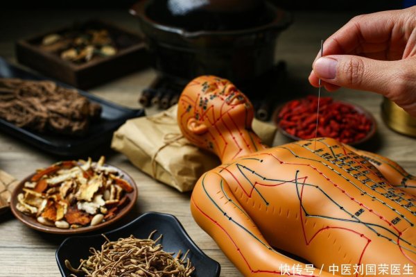 掌尚策 人体有个“止咳开关”！没事按一按，咳嗽好得快，祛痰也特管用